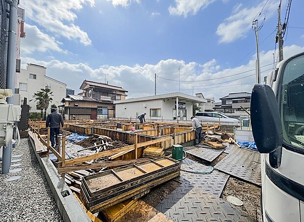 こちらの物件が少しでも気になるようでしたら、お気軽にお問合せください。人生でいちばん大きなお買い物ですので、ゆっくりご見学ください。ネット上の画像と実際の見学では、リアル感がまるで違います。…