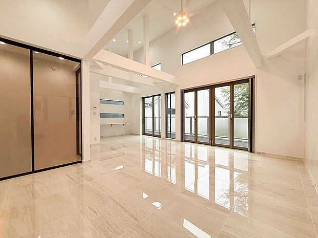 1号棟【LDK23.1帖】子供の様子を見ながら料理ができるので安心です。