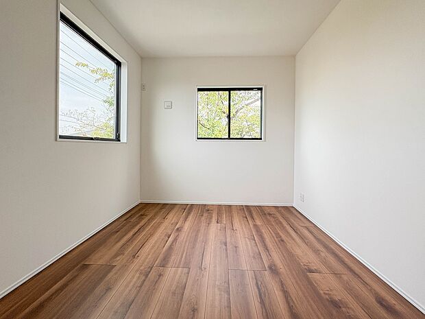 1号棟【洋室】お子様のお部屋にぴったりなスペース