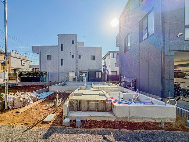 【現地外観】モデル棟のご用意もございます。ご検討の際は現地と施工例を併せてご覧いただくのがお勧めです。