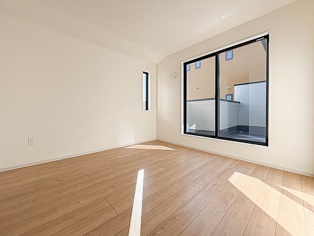 【洋室-6.1帖-】充実した生活は伸びやかな居室空間から始まります。快適に・伸びやかに。心の潤いを求める方々へ。