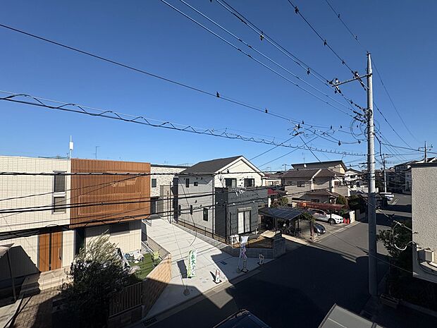 【眺望】眺望や窓からの景色が良いと、家で過ごす時間も快適です。