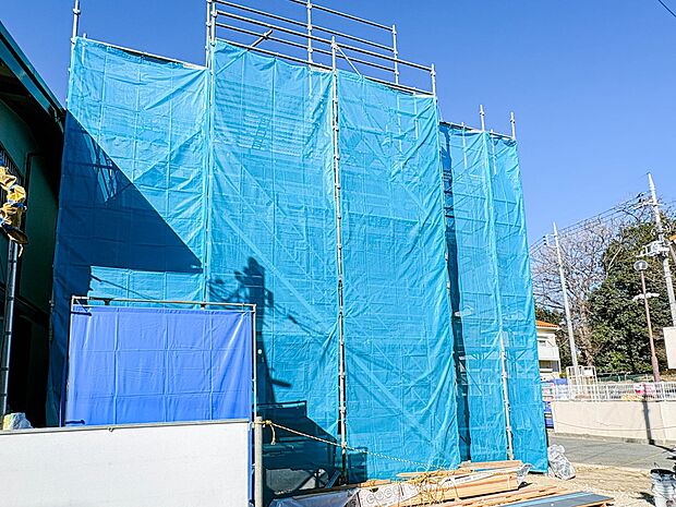 【外観】家は一生のお買物。自分ならではの家族ならではの、家にしたい。書斎を設ける。子どものプレイングルームを設ける。趣味のオーディオルームを設置する。夢を追うオンリーワンの家です。