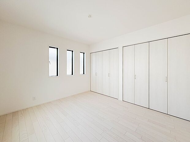 こちらの物件が少しでも気になるようでしたら、お気軽にお問合せください。人生でいちばん大きなお買い物ですので、ゆっくりご見学ください。ネット上の画像と実際の見学では、リアル感がまるで違います。…