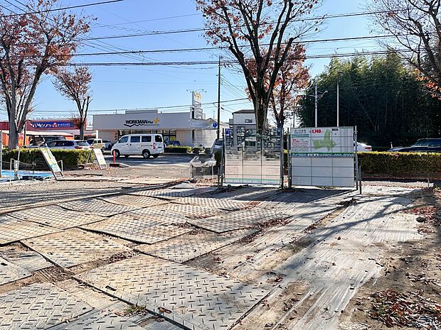 【前面道路】車の通行が少ないので、静かな住環境を維持することができます。
