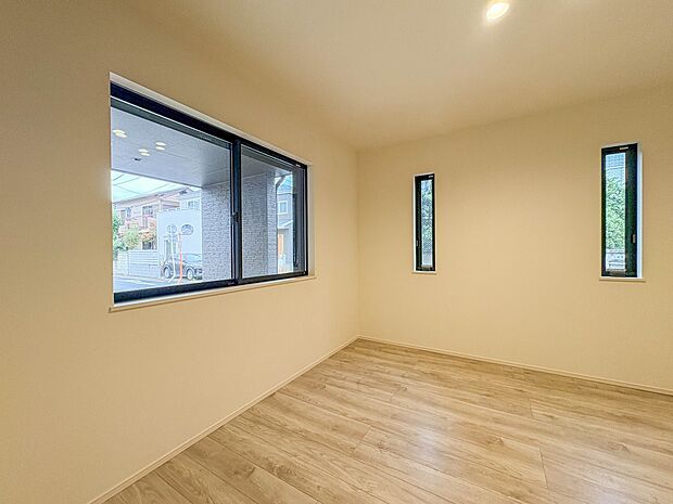 1号棟【洋室7帖】こちらの物件に少しでもご興味がありましたら、お気軽にお電話下さい。