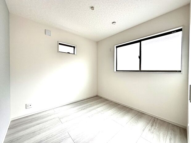 【D号棟 洋室4.5帖】2階全4部屋、全室クローゼット収納完備