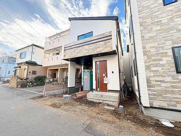 C区画【前面道路4m】車通りの少ない前面道路です。