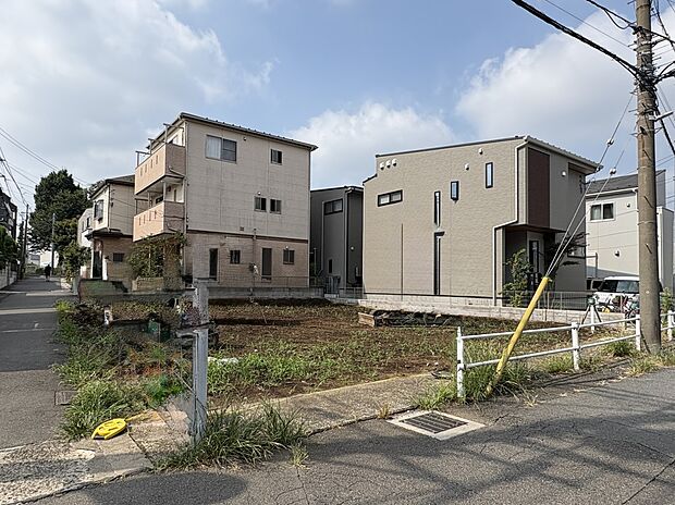 【外観】土呂駅徒歩4分!参考プランございます!建築条件を外しての販売や一括での購入など、現段階ですとご相談いただけます!