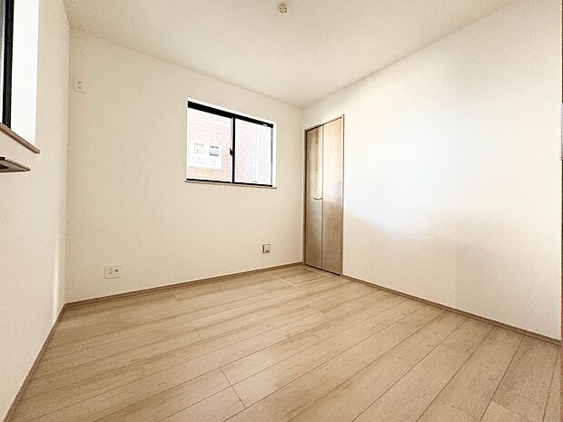 【洋室】お子様のお部屋にぴったりなスペース