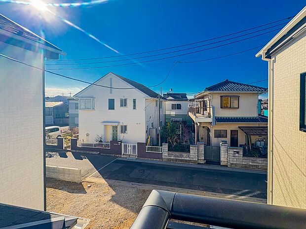 【眺望】眺望や窓からの景色が良いと、家で過ごす時間も快適です。