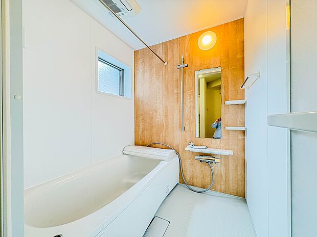 【浴室】一日の疲れを癒してくれるお風呂空間。使いやすさと上質な質感を両立して、単なる習慣から特別な時間に変わるはず。