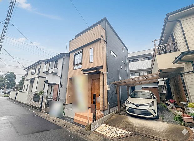 【外観】家は一生のお買物。自分ならではの家族ならではの、家にしたい。書斎を設ける。子どものプレイングルームを設ける。趣味のオーディオルームを設置する。夢を追うオンリーワンの家です。