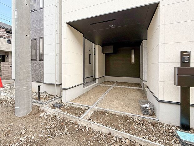 2号棟【駐車場】周辺環境・街並など、資料には掲載していない情報が現地にはたくさんございます。是非現地をご確認下さい。