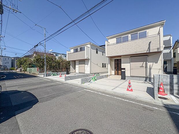 5号棟【前面道路6m】陽当りや通風性など各所に施された工夫で住みやすさを実現。部屋の大きさや周辺環境・街並など、資料には掲載していない情報が現地にはたくさんございます。是非ご確認下さい。