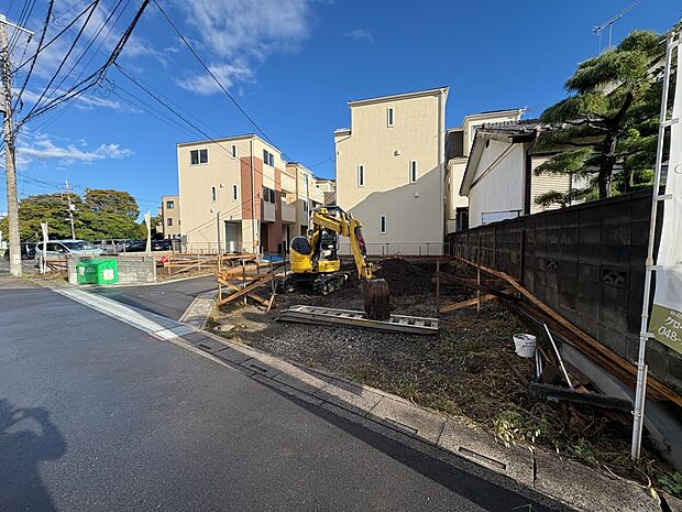 ここから始まる「日常」はご家族にとってかけがえのない時間となります。少しでも豊かに、快適に。そんな想いから本邸宅は生まれました。　