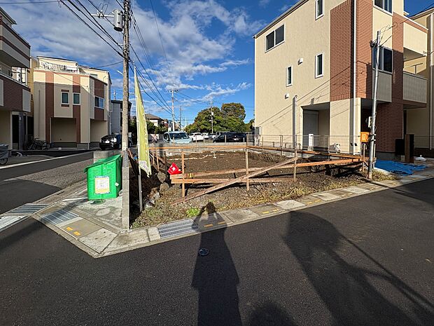 ここから始まる「日常」はご家族にとってかけがえのない時間となります。少しでも豊かに、快適に。そんな想いから本邸宅は生まれました。