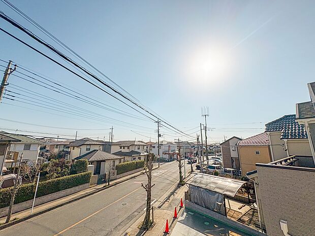 【眺望】眺望や窓からの景色が良いと、家で過ごす時間も快適です。