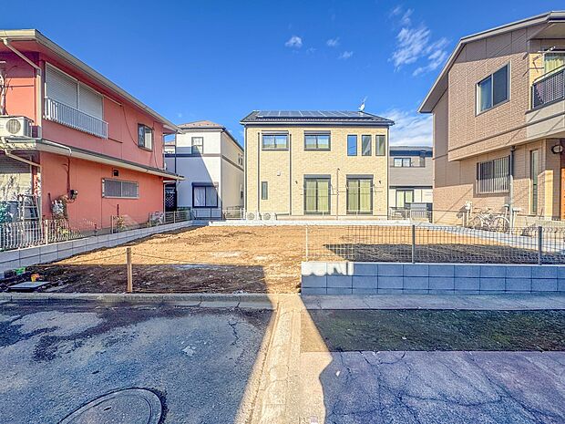 【外観】どこにいても快適に過ごせる住まいは、明るく清潔感あふれる空間。帰るたびにリラックスできる安らぎの場を提供します。