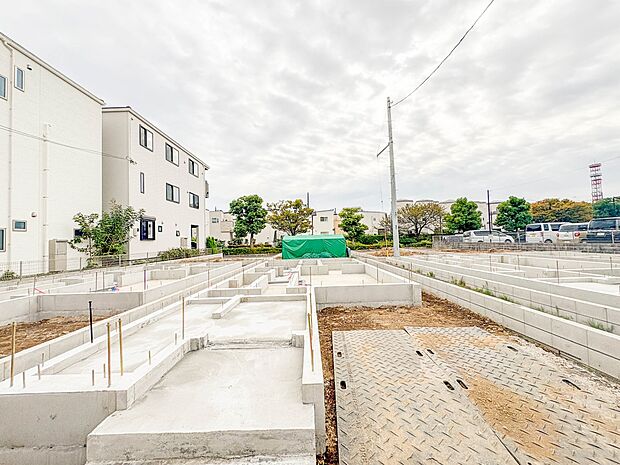 3号棟【外観】こちらの物件に少しでもご興味がありましたら、お気軽にお電話下さい。ネット上で「見えない物」「わからない事」でも、実際にご見学いただくことで、手に取るようにおわかりいただけるはず…