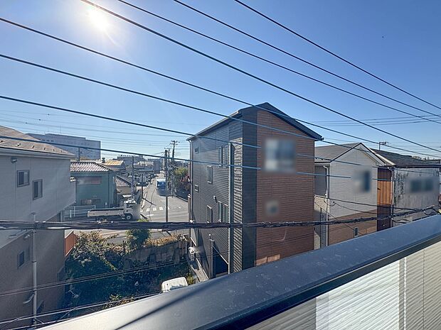 1号棟【眺望】眺望や窓からの景色が良いと、家で過ごす時間も快適です。