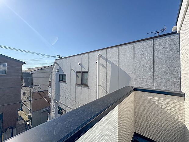 2号棟【眺望】眺望や窓からの景色が良いと、家で過ごす時間も快適です。