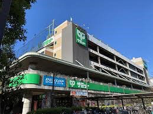 スーパー 400m サミットストア川口エルザタワー店(私たちは、あなたの街のスーパーマーケット、をキーフレーズにしているスーパーチェーンです。食料品と家庭用品で、おいしさ満足、生活満足を毎日…