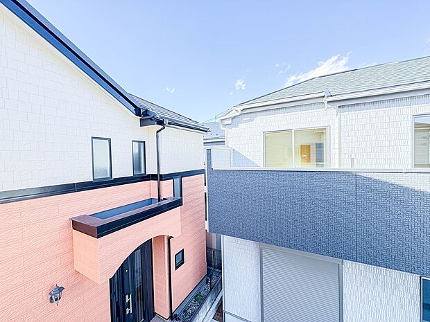 【眺望】眺望や窓からの景色が良いと、家で過ごす時間も快適です。