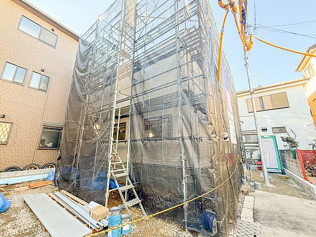 1号棟【外観】こちらの物件に少しでもご興味がありましたら、お気軽にお電話下さい。ネット上で「見えない物」「わからない事」でも、実際にご見学いただくことで、手に取るようにおわかりいただけるはず…