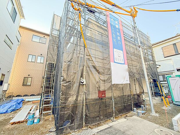 1号棟【外観】陽当りや通風性など各所に施された工夫で住みやすさを実現。部屋の大きさや周辺環境・街並など、資料には掲載していない情報が現地にはたくさんございます。是非ご確認下さい。