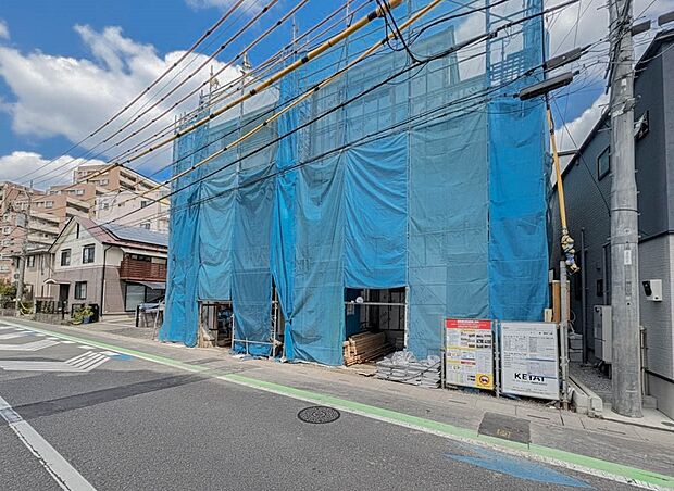 【外観】こちらの物件が少しでも気になるようでしたら、お気軽にお問合せください。人生でいちばん大きなお買い物ですので、ゆっくりご見学ください。ネット上の画像と実際の見学では、リアル感がまるで違…