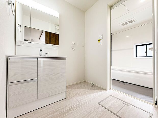 ランドリースペースは広さもたっぷり。