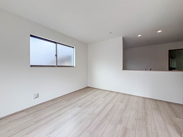 【LDK14.68帖】会話でホッとコミュニケーションできるリビング。料理でホッとハピネスになるキッチンなど。人をホッとさせる最新設備・仕様を採用しています。