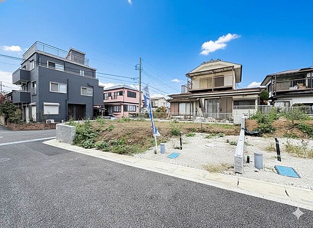 こちらの物件が少しでも気になるようでしたら、お気軽にお問合せください。人生でいちばん大きなお買い物ですので、ゆっくりご見学ください。ネット上の画像と実際の見学では、リアル感がまるで違います。…