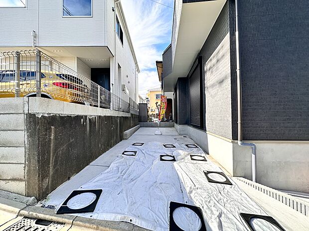 【庭】プランター等をおいてガーデニングが楽しめます。