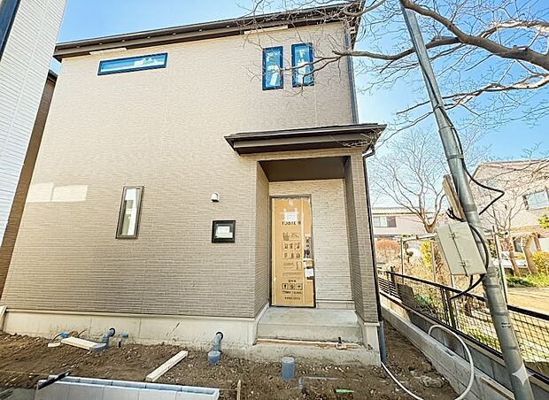 【外観】こちらの物件が少しでも気になるようでしたら、お気軽にお問合せください。人生でいちばん大きなお買い物ですので、ゆっくりご見学ください。ネット上の画像と実際の見学では、リアル感がまるで違…