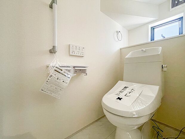 3号棟【トイレ】いつも清潔なスペースであってほしいのが毎日使うトイレです。掃除がしやすいのはもちろん、落ち着けるスペースとして機能することも大切です。