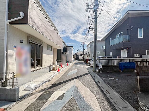 【外観】こちらの物件が少しでも気になるようでしたら、お気軽にお問合せください。人生でいちばん大きなお買い物ですので、ゆっくりご見学ください。ネット上の画像と実際の見学では、リアル感がまるで違…