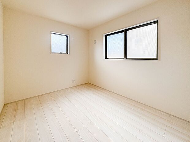 【洋室】充実した生活は伸びやかな居室空間から始まります。快適に・伸びやかに。心の潤いを求める方々へ。