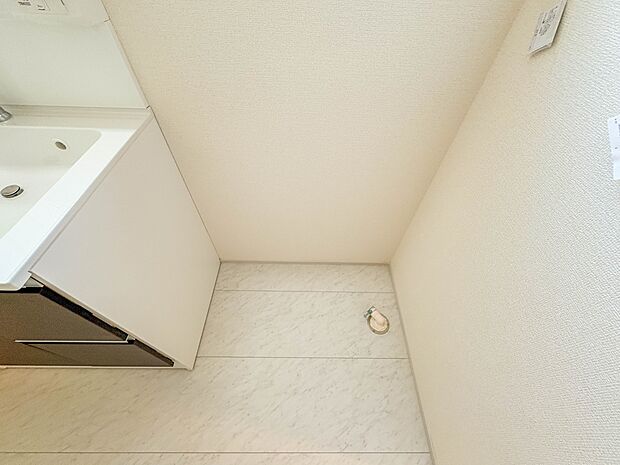 【ランドリースペース】ランドリースペースは広さもたっぷり。