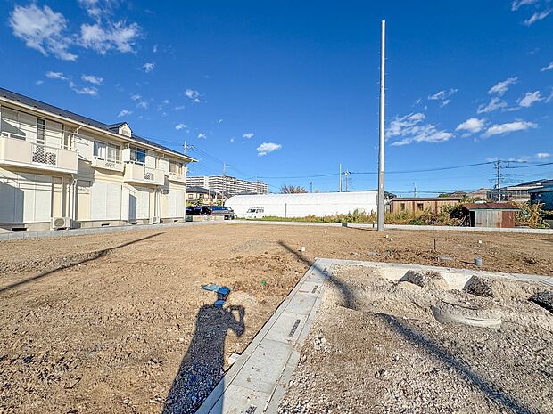 【外観】こちらの物件が少しでも気になるようでしたら、お気軽にお問合せください。人生でいちばん大きなお買い物ですので、ゆっくりご見学ください。ネット上の画像と実際の見学では、リアル感がまるで違…