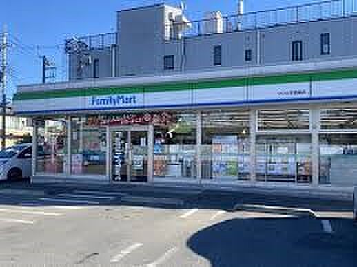 コンビニ 408m ファミリーマート道場