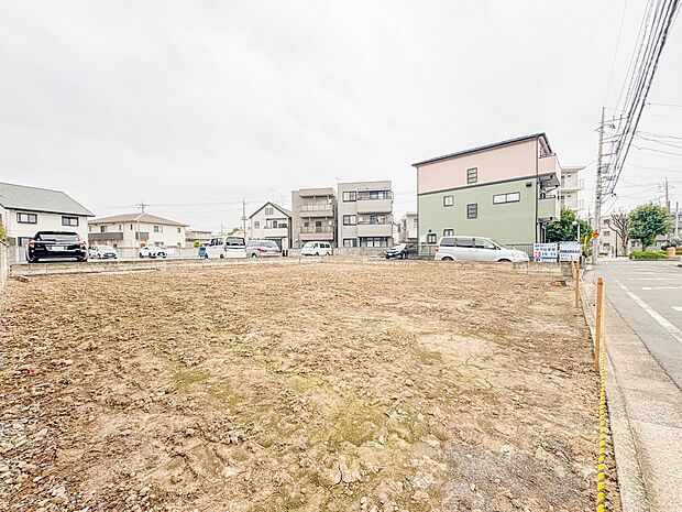 1号棟【外観】こちらの物件に少しでもご興味がありましたら、お気軽にお電話下さい。ネット上で「見えない物」「わからない事」でも、実際にご見学いただくことで、手に取るようにおわかりいただけるはず…