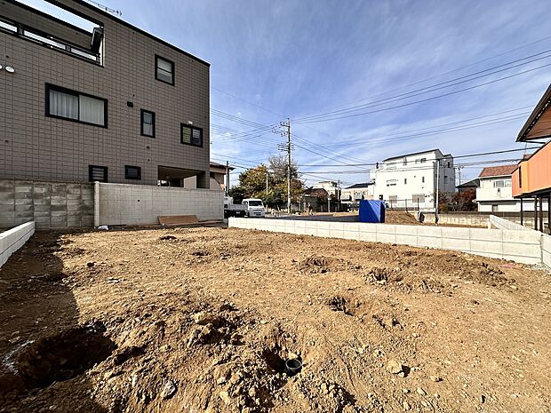 【外観】陽当りや通風性など各所に施された工夫で住みやすさを実現。部屋の大きさや周辺環境・街並など、資料には掲載していない情報が現地にはたくさんございます。是非ご確認下さい。