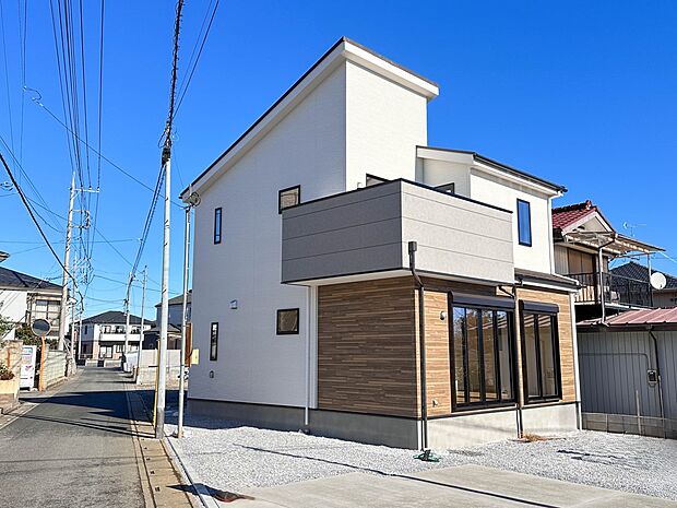 こちらの物件が少しでも気になるようでしたら、お気軽にお問合せください。人生でいちばん大きなお買い物ですので、ゆっくりご見学ください。ネット上の画像と実際の見学では、リアル感がまるで違います。…