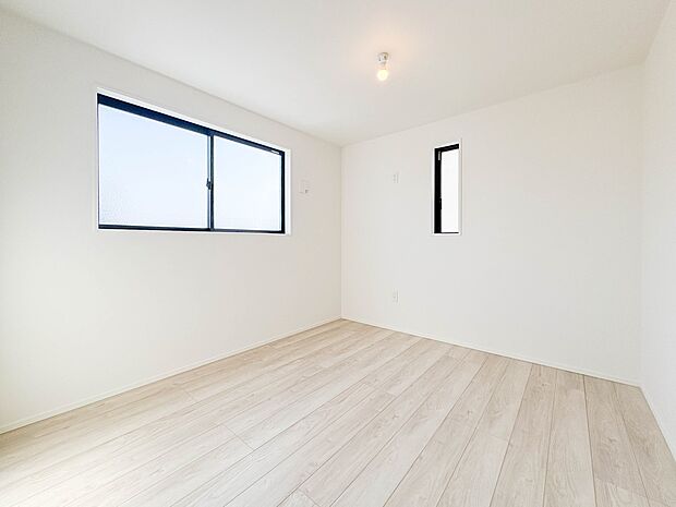 【洋室】充実した生活は伸びやかな居室空間から始まります。快適に・伸びやかに。心の潤いを求める方々へ。