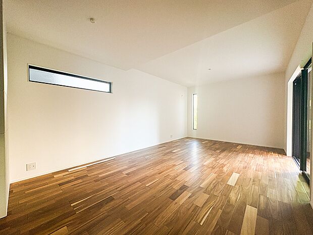 【Living-dining-リビングダイニング】流行に左右されず、将来にわたって価値が継続する「上質」な佇まい。