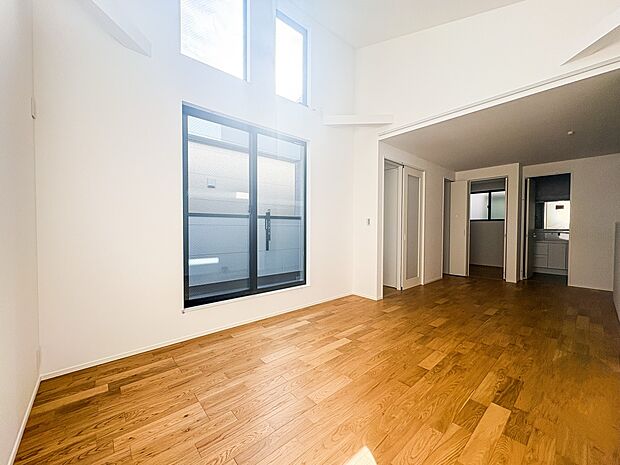 【Living-dining-リビングダイニング】流行に左右されず、将来にわたって価値が継続する「上質」な佇まい。