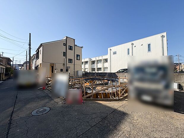 1号棟【前面道路4.7ｍ】車の通行が少ないので、静かな住環境を維持することができます。