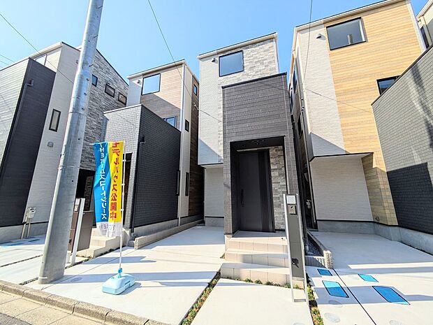 【ぜひ現地をご確認下さい】陽当りや通風性など各所に施された工夫で住みやすさを実現。部屋の大きさや周辺環境・街並など、資料には掲載していない情報が現地にはたくさんございます。是非ご確認下さい。…